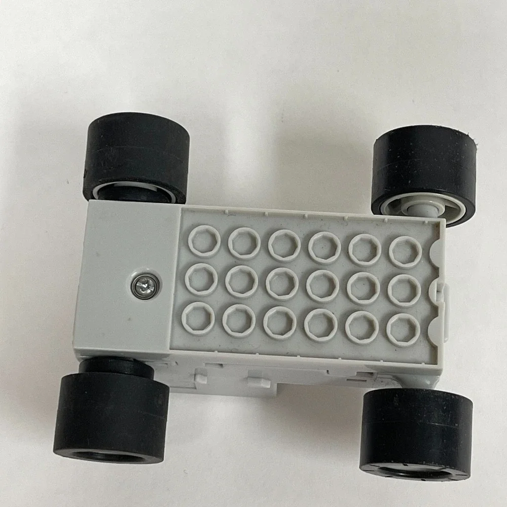 Lego 0512093 Replacement Part Piece - Tested and Works